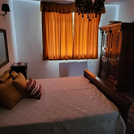 Kali Medence Kapuja 1 Appartement