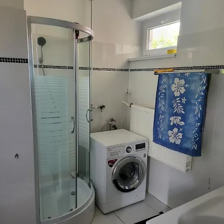 Kali Medence Kapuja 1 * Zánka