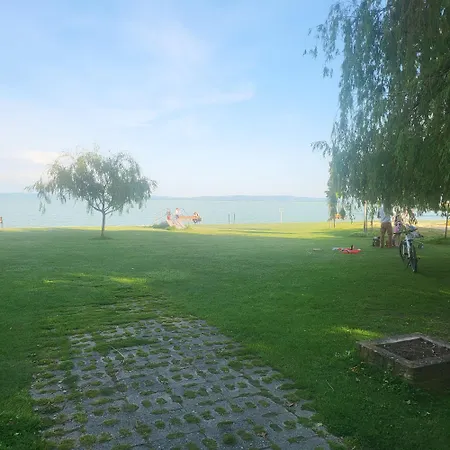 Kali Medence Kapuja 1 Zánka