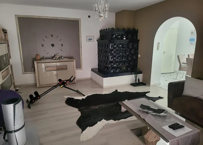 Kali Medence Kapuja 1 Appartement *