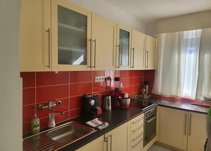 Kali Medence Kapuja 1 * Zánka