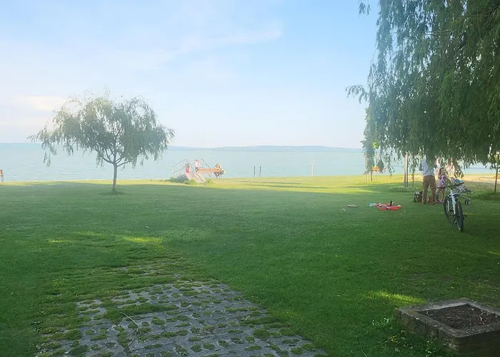 Kali Medence Kapuja 1 Zánka