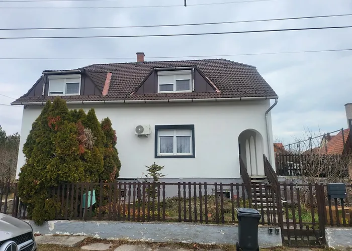 Appartement Kali Medence Kapuja 1 Zánka